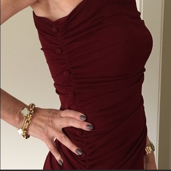 Pretty Laundry Burgundy Evening Dress - Picture 3 of 6